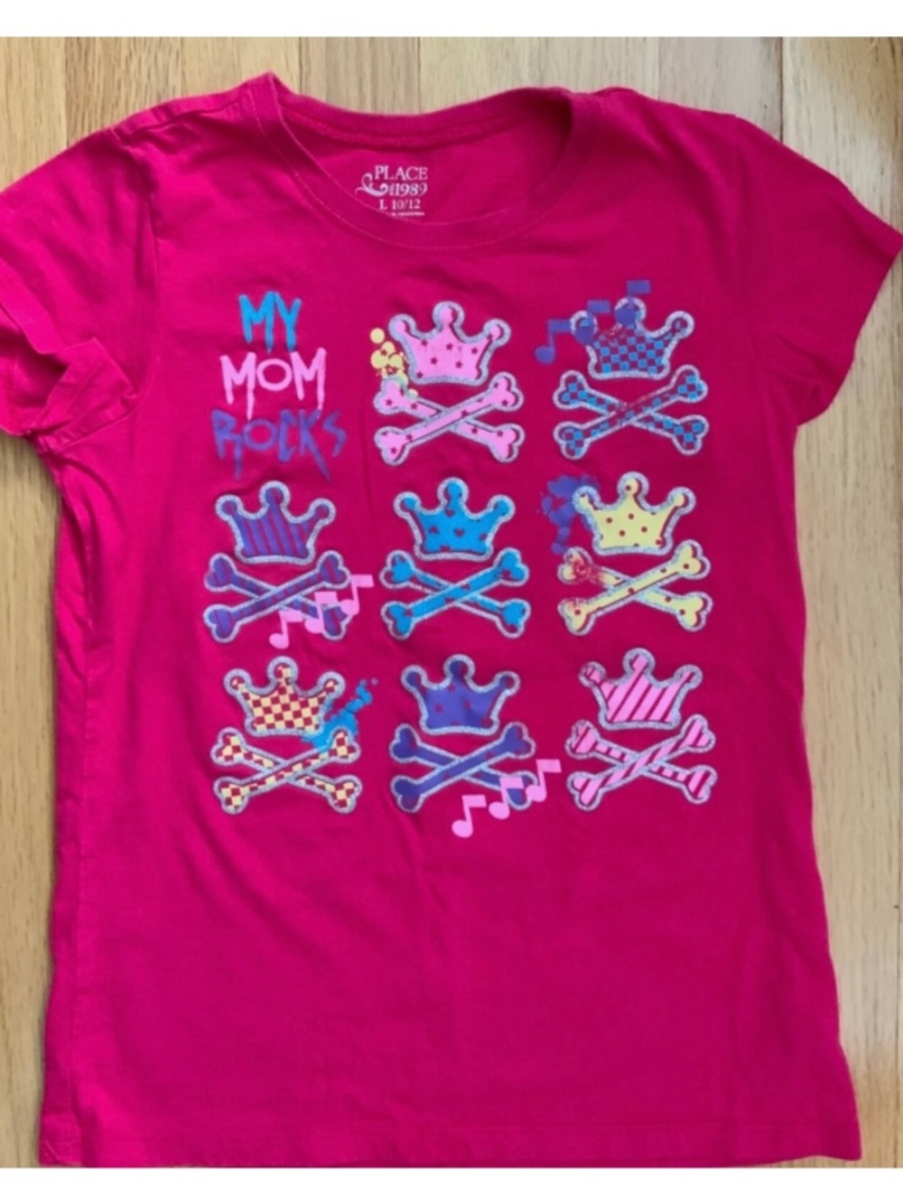 Hot Pink Goth Shirt My Mom Rocks Size 10 12 Crown and Cross Bones print